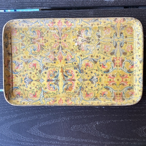 Vintage Japanese Papermache Trays - Picture 3 of 16